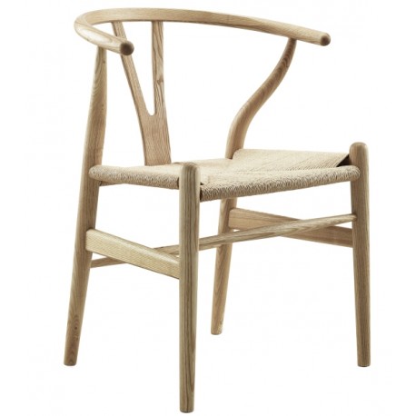 Replica of the high-end Wishbone CH24 chair