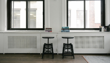 Industrial, Nordic or avant-garde style stools. Give your kitchen a facelift
